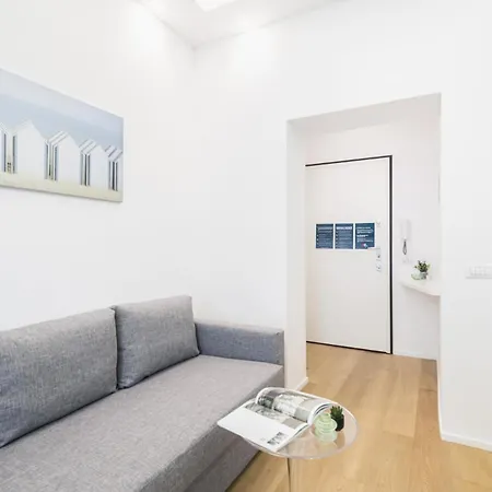 Eaylife - - Corso Italia 68p4 - Navigli * 밀라노